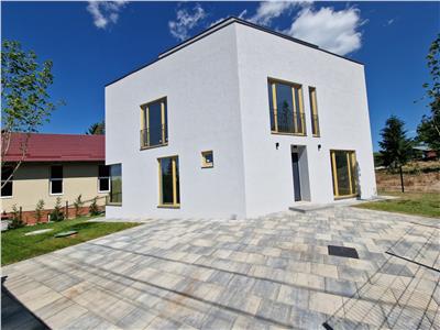 Casa individuala finalizata, cartier Borhanci, ideala pentru o familie